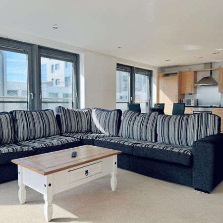 Modern Two Bedroom Apartments EDI Exterior foto