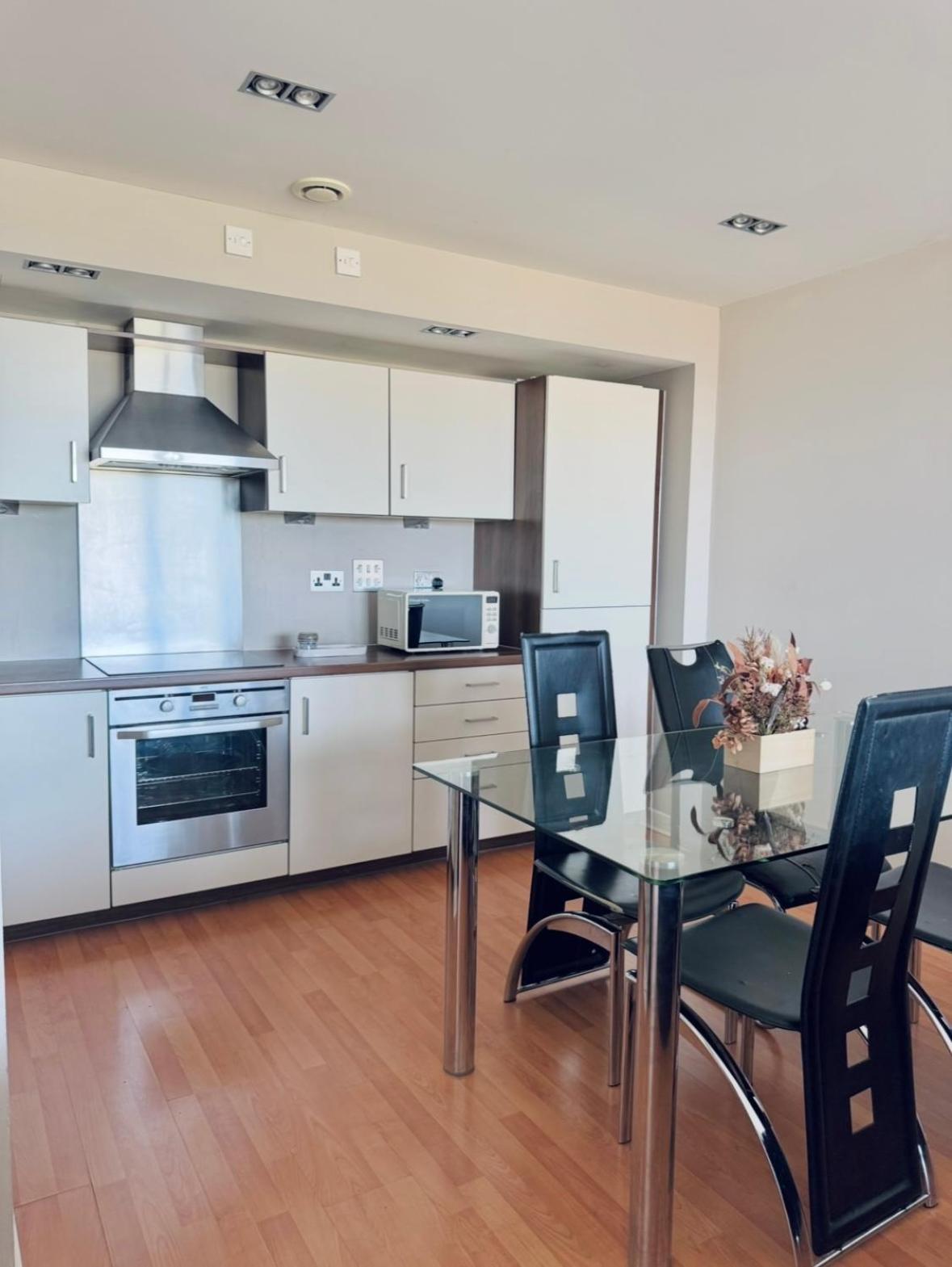 Modern Two Bedroom Apartments EDI Exterior foto