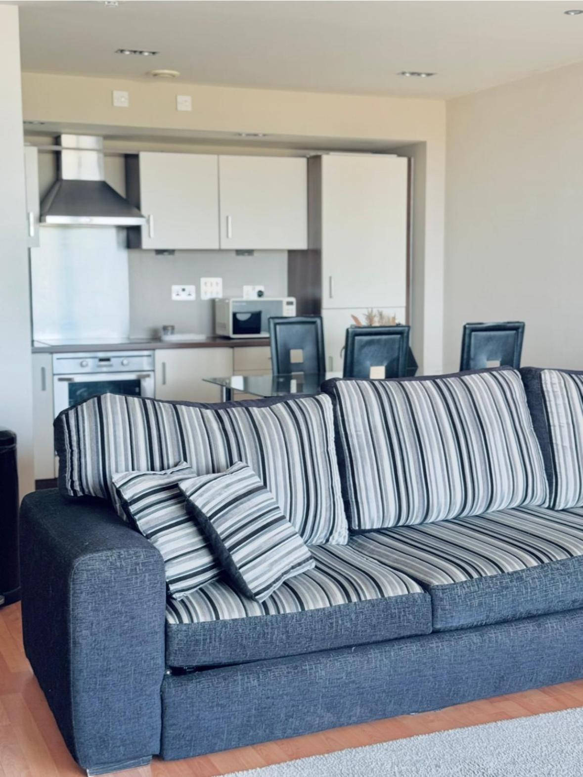 Modern Two Bedroom Apartments EDI Exterior foto